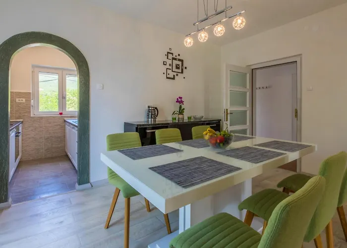 Сasa de vacaciones Padre Jadranovo